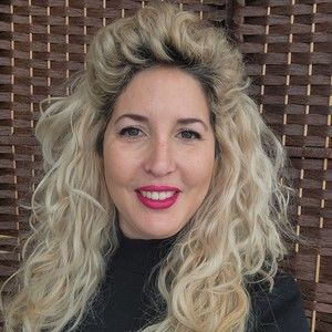 Meet your Posher, Lynn